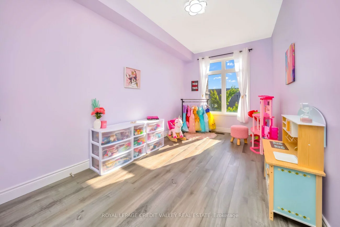 336, Elyse, Bayview Northeast, Aurora