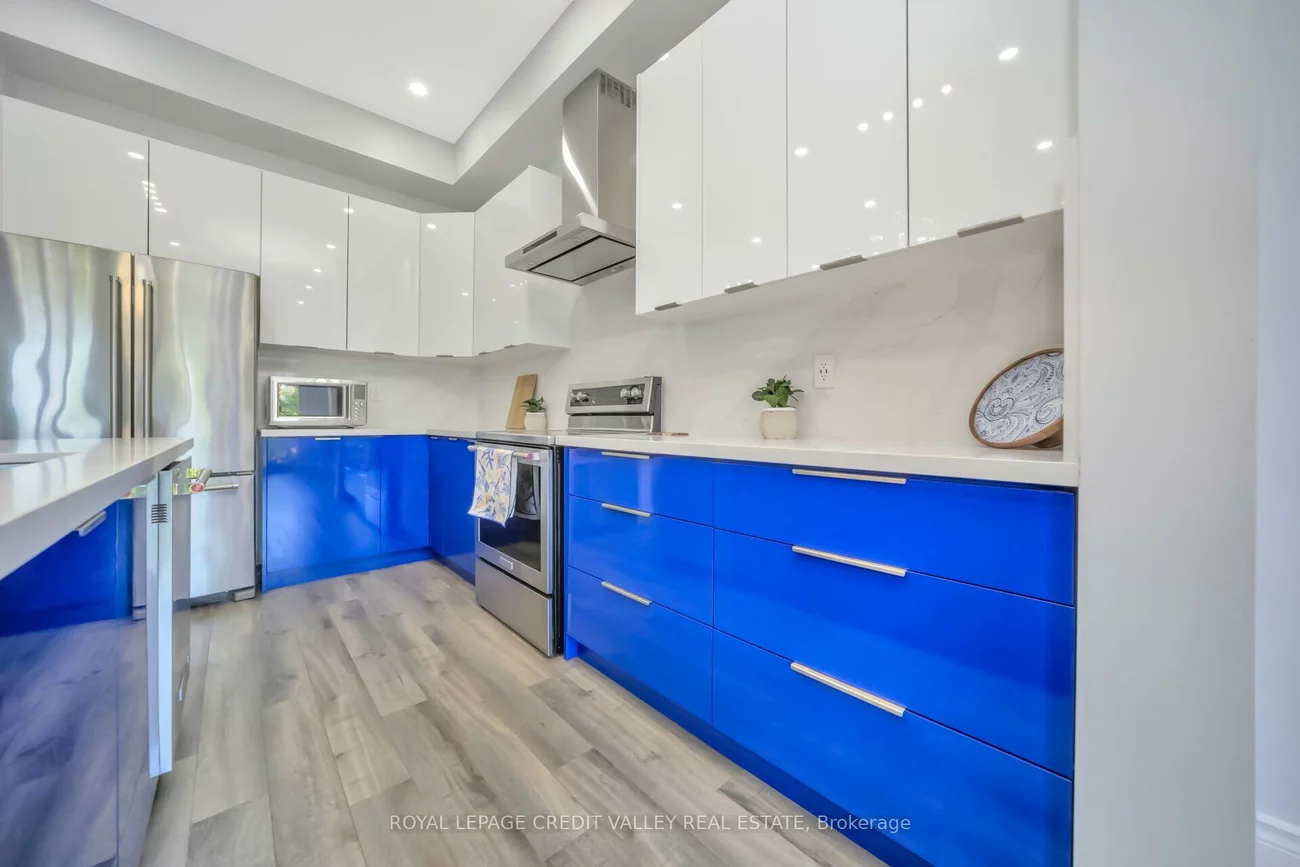 336, Elyse, Bayview Northeast, Aurora