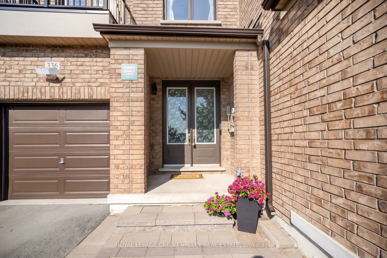 336, Elyse, Bayview Northeast, Aurora