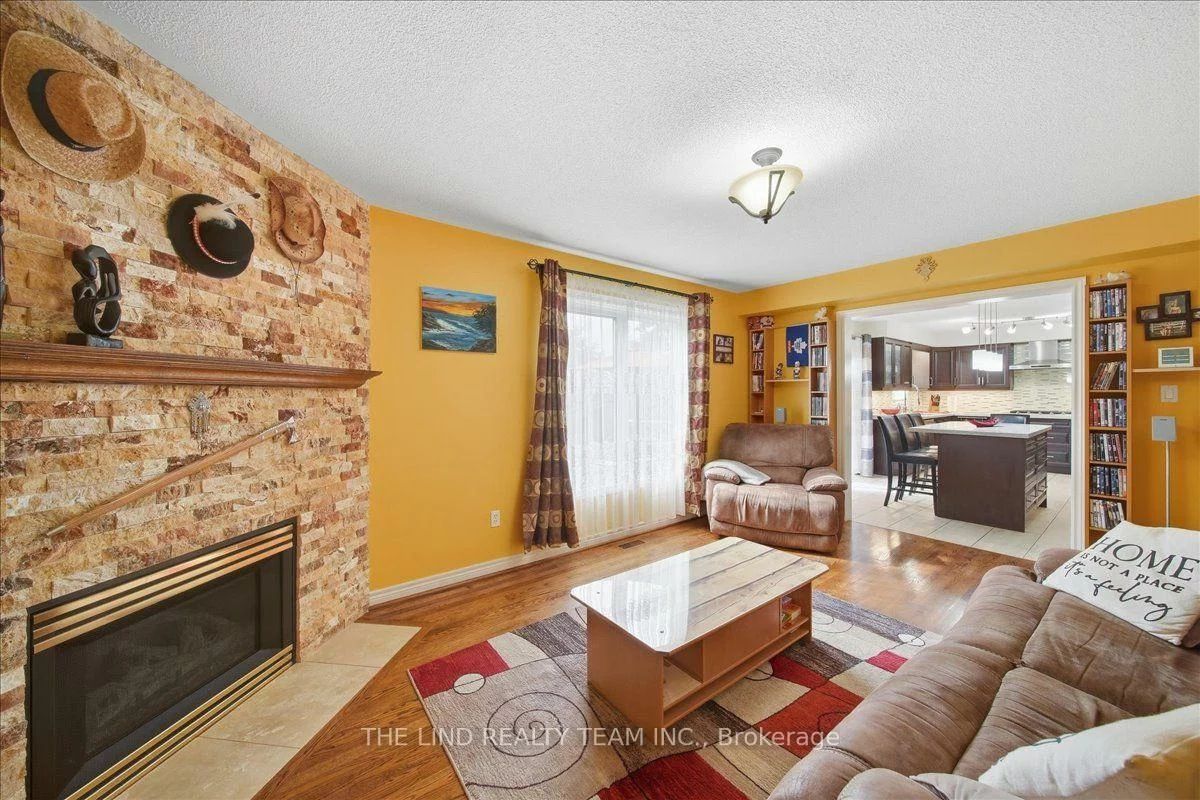 103, Allenvale, Aurora Highlands, Aurora