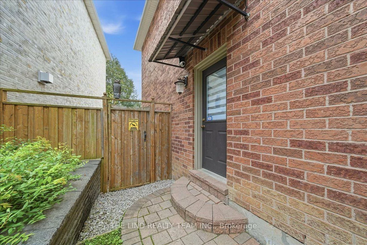 103, Allenvale, Aurora Highlands, Aurora