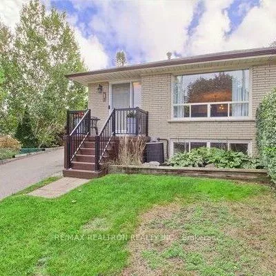 1, McDonald, Aurora Heights, Aurora