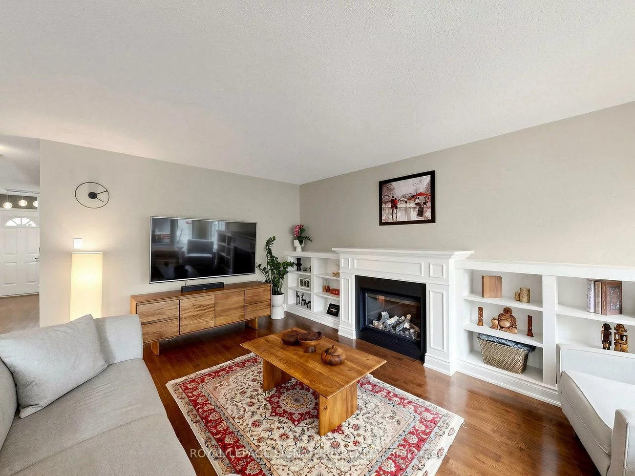 81, Pinnacle, Bayview Wellington, Aurora