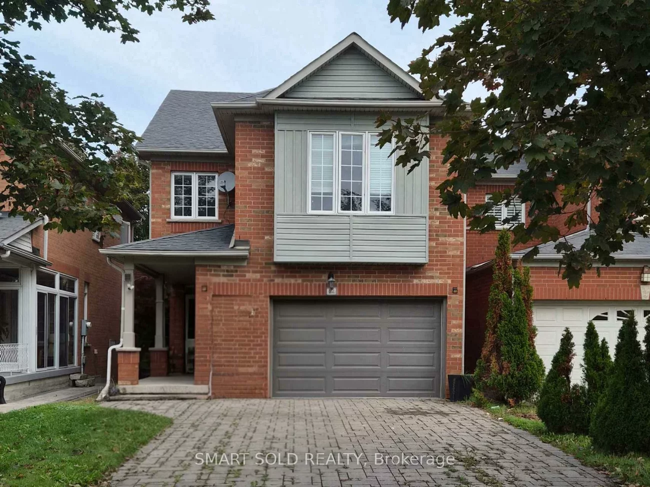 82, Ballymore, Bayview Wellington, Aurora