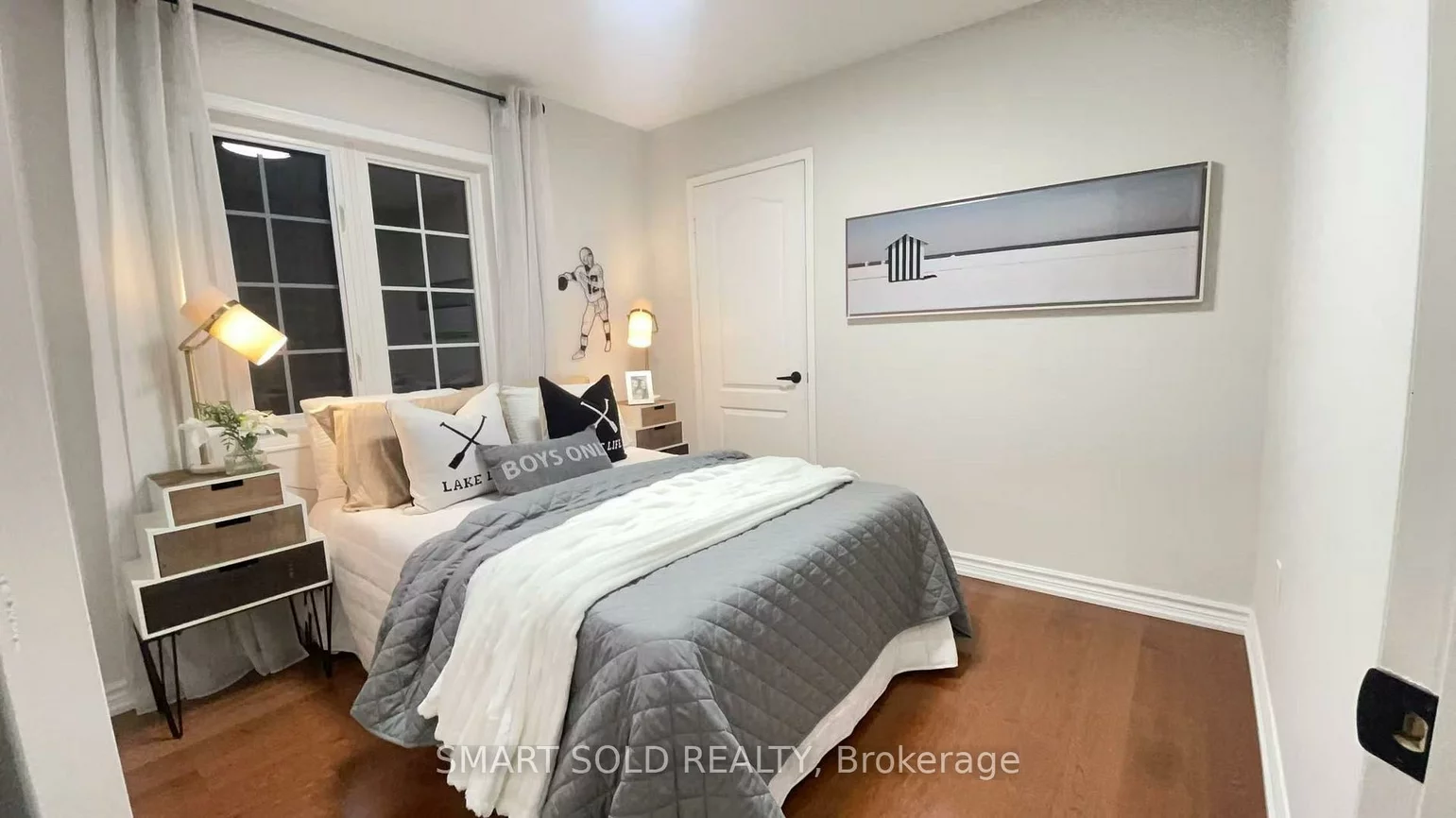 82, Ballymore, Bayview Wellington, Aurora