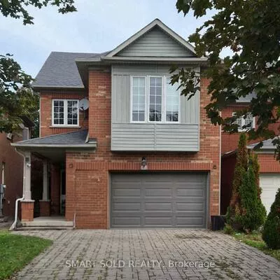 82, Ballymore, Bayview Wellington, Aurora