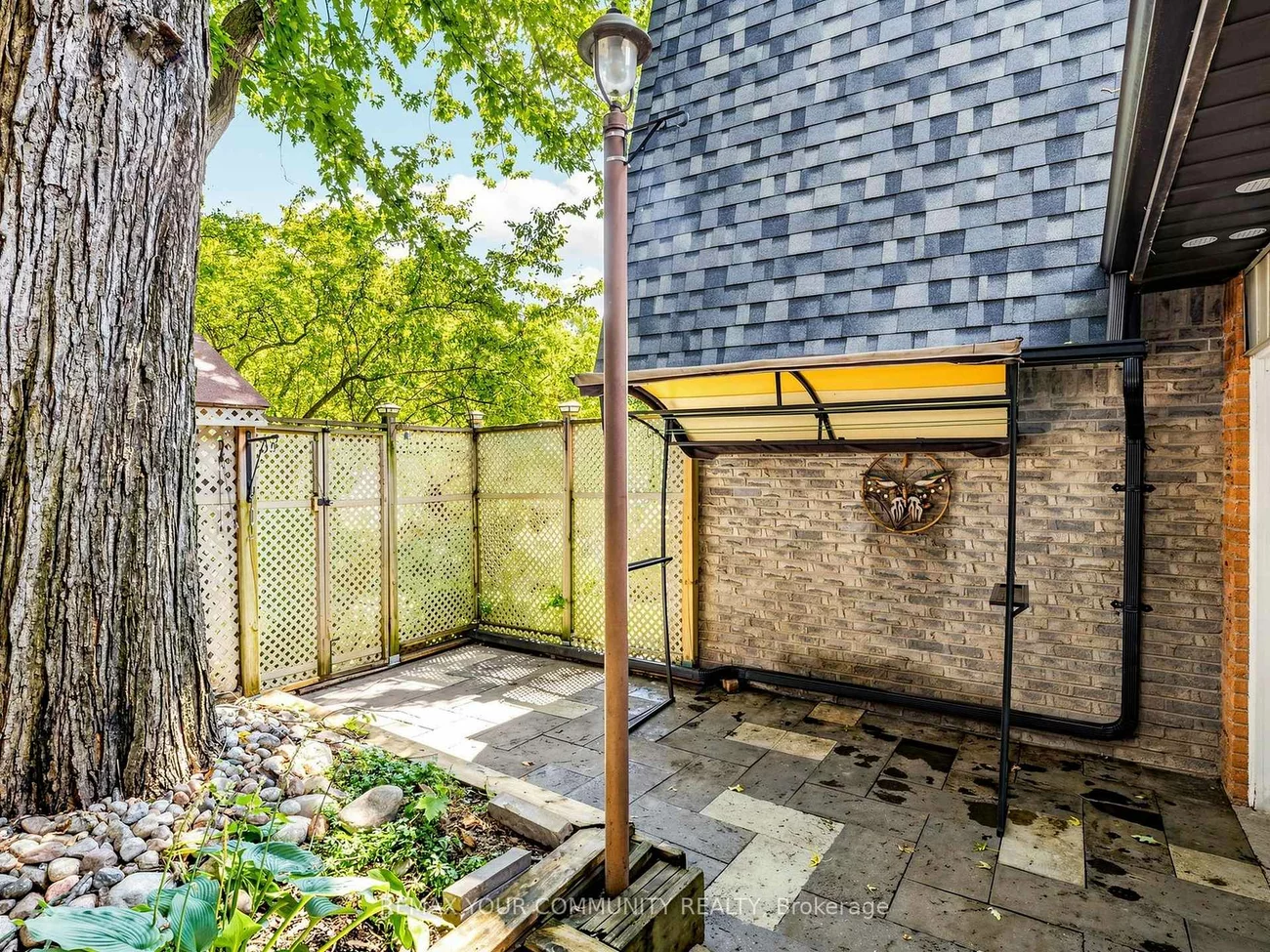 75, St. Andrews, Hills of St Andrew, Aurora
