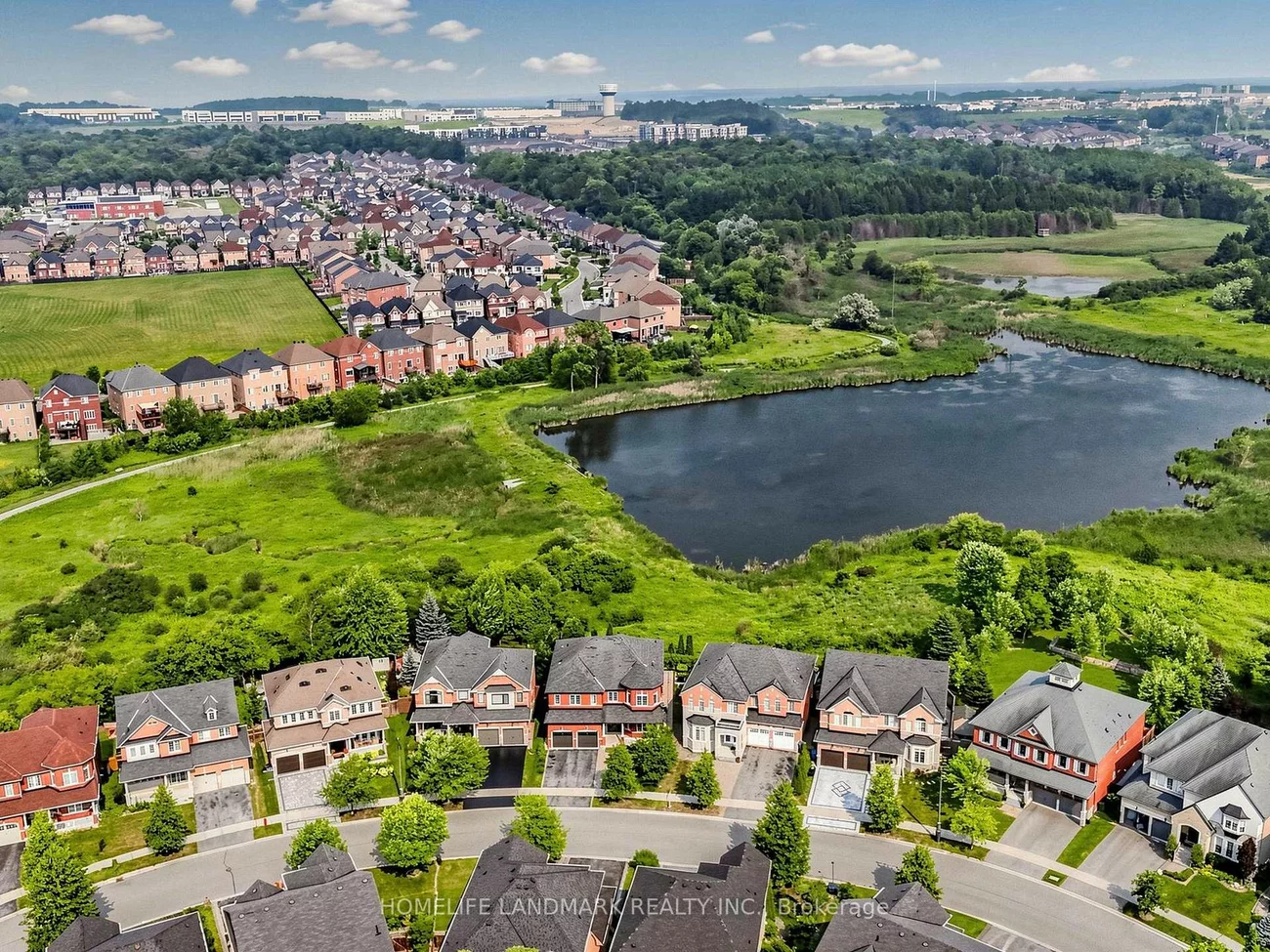 75, Pointon, Bayview Northeast, Aurora