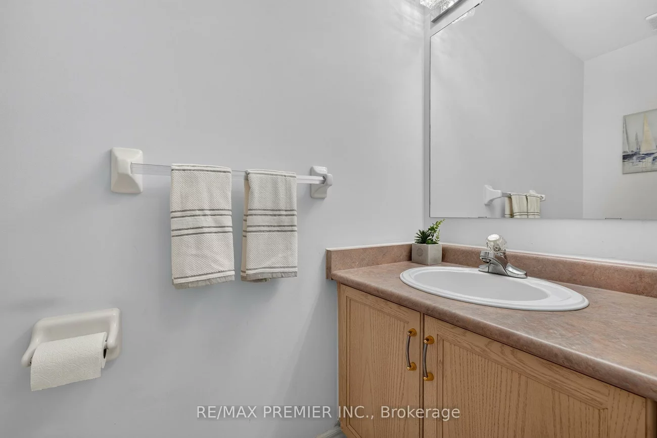 47, Milloy, Aurora Grove, Aurora