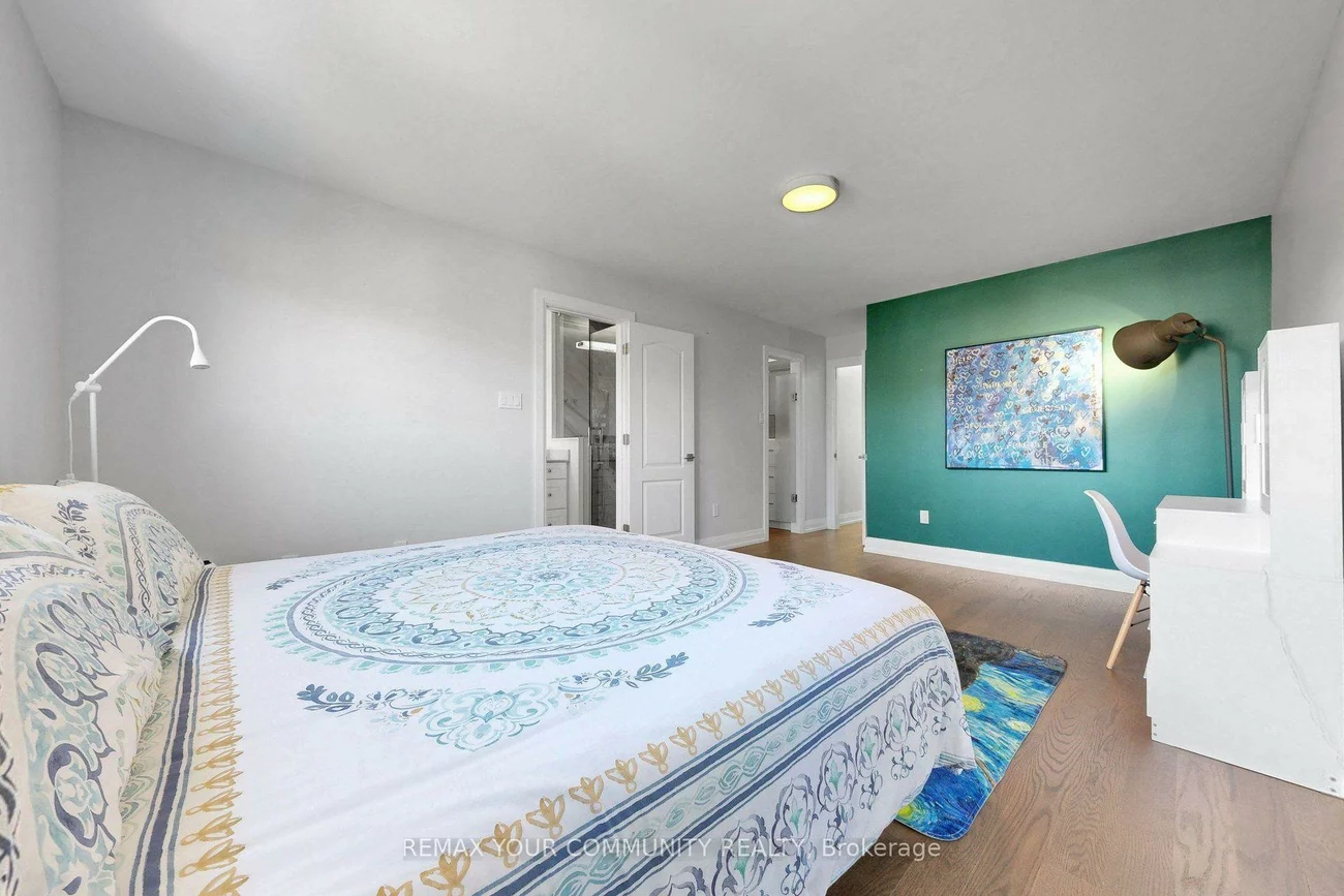 64, Mugford, Bayview Wellington, Aurora