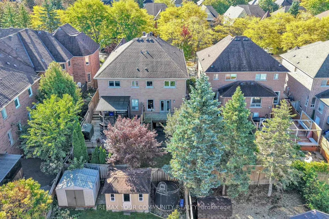 64, Mugford, Bayview Wellington, Aurora