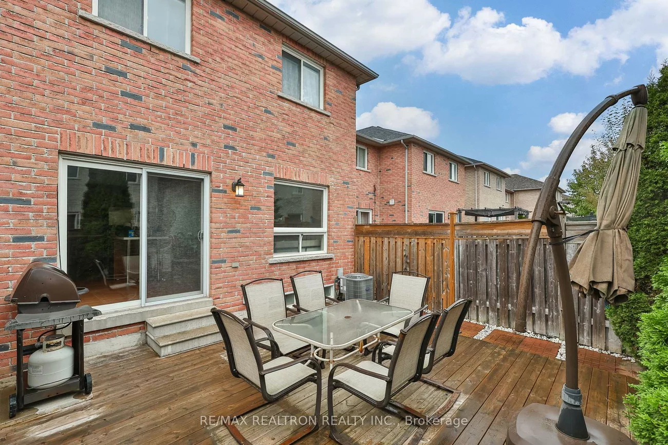 27, Martell, Bayview Northeast, Aurora