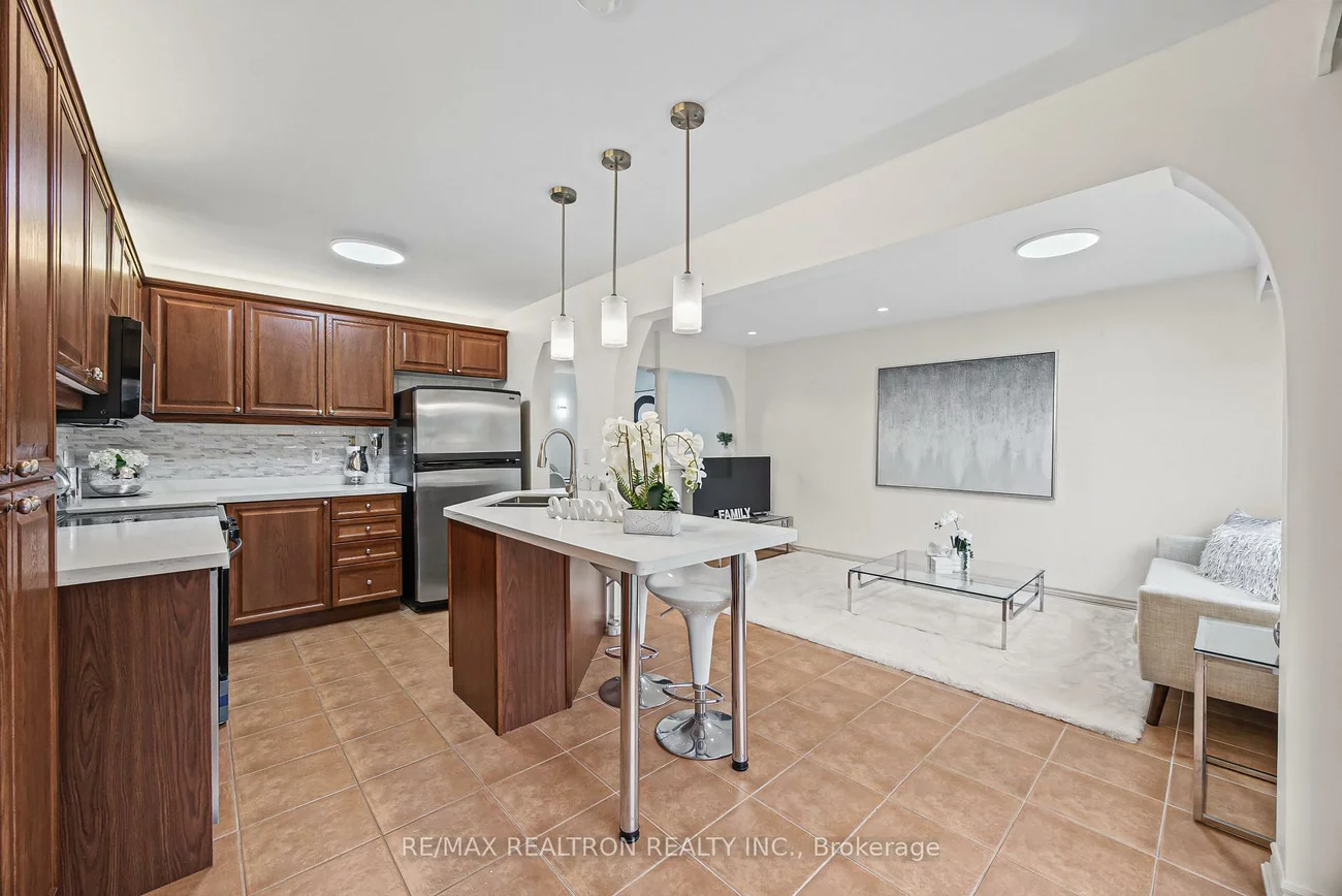 27, Martell, Bayview Northeast, Aurora
