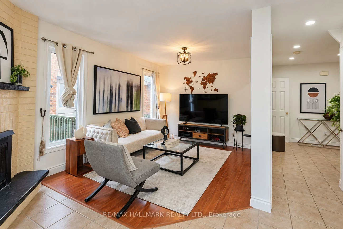 14, Crawford Rose, Aurora Heights, Aurora