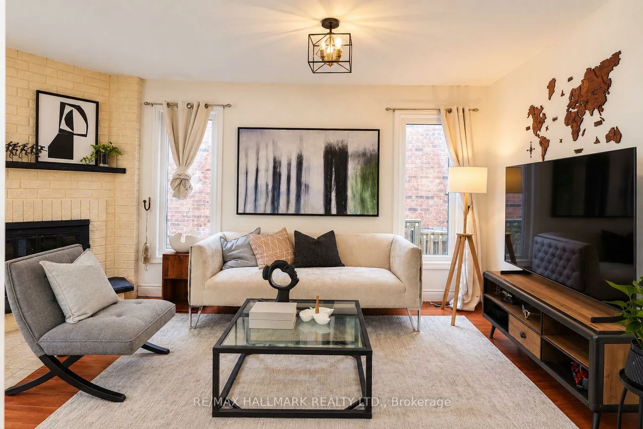 14, Crawford Rose, Aurora Heights, Aurora