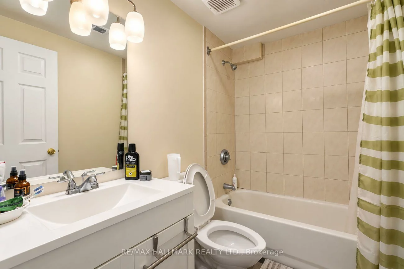 14, Crawford Rose, Aurora Heights, Aurora