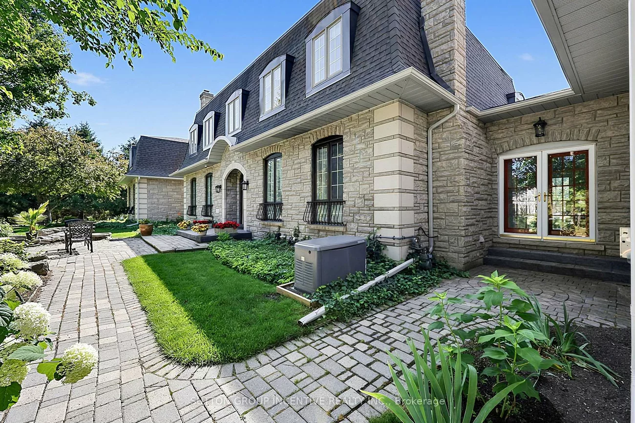 25, Bovair, Bayview Southeast, Aurora