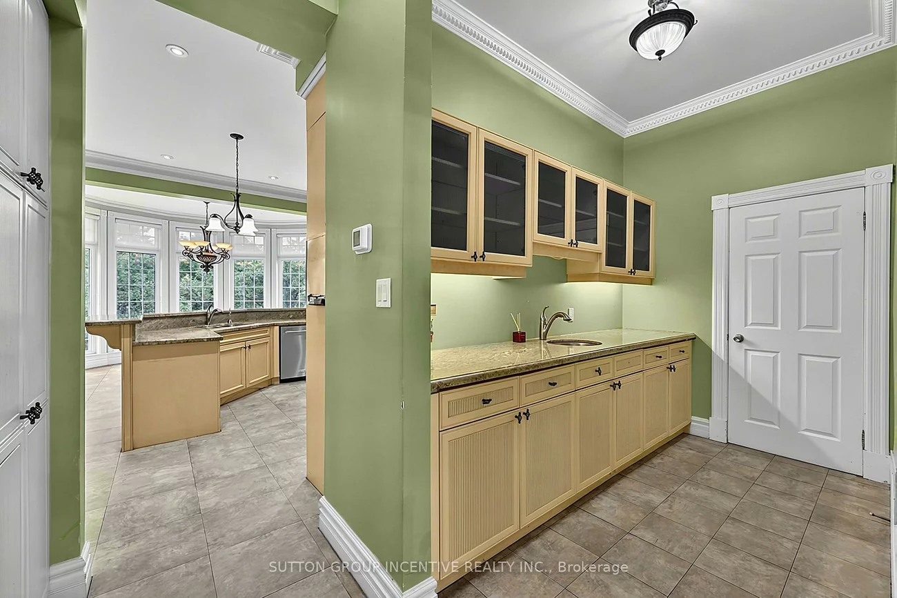25, Bovair, Bayview Southeast, Aurora