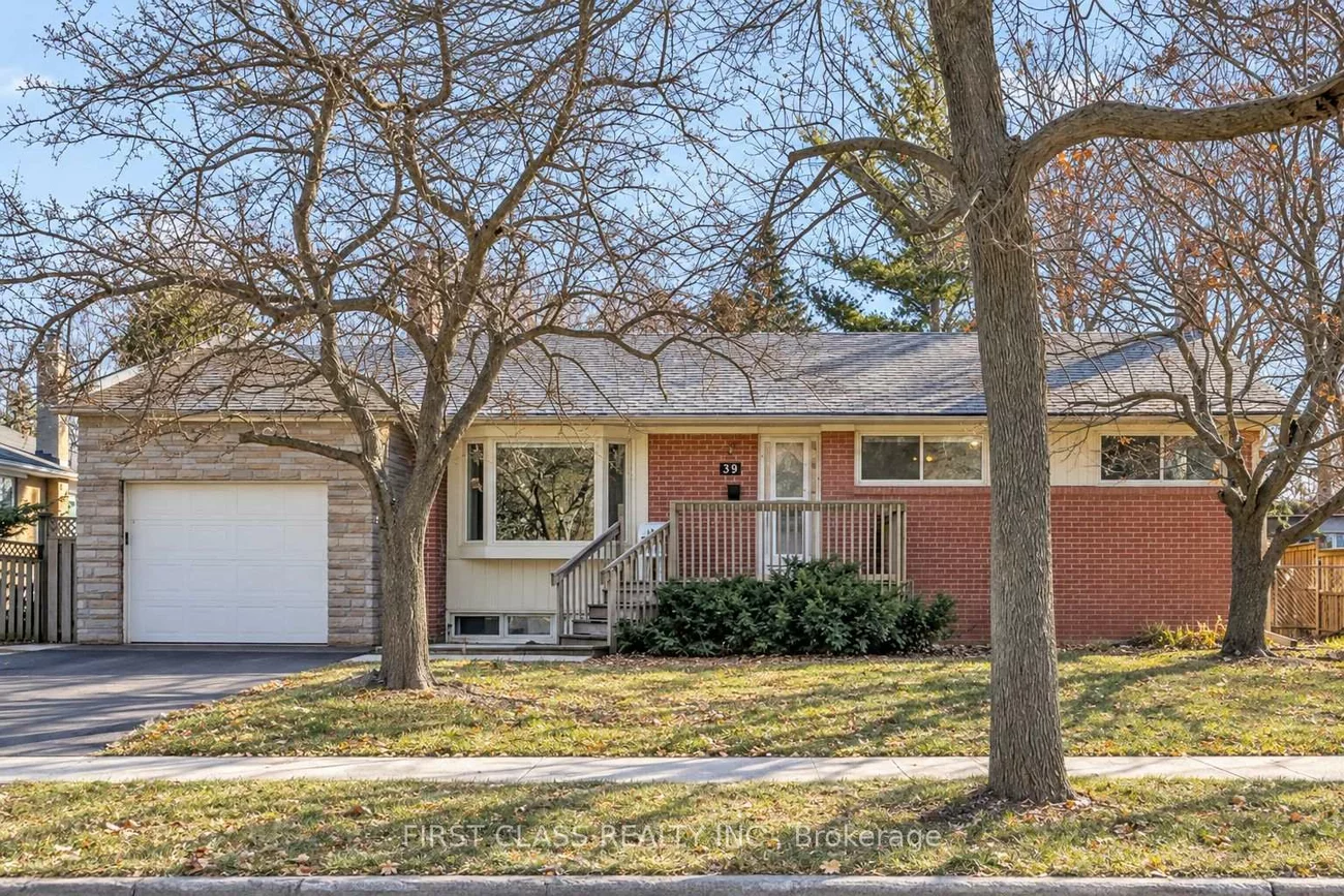 39, Seaton, Aurora Highlands, Aurora