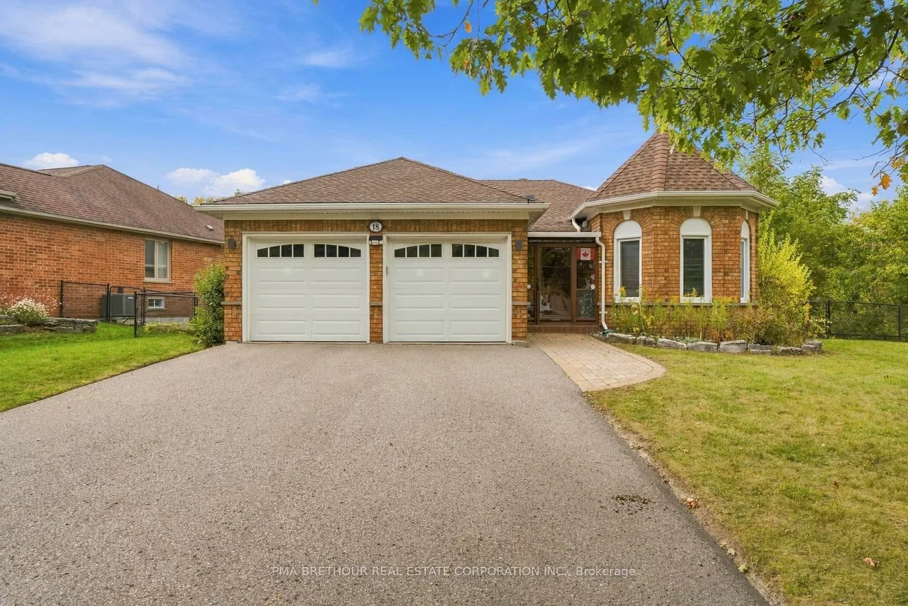 18, Deerglen, Aurora Grove, Aurora