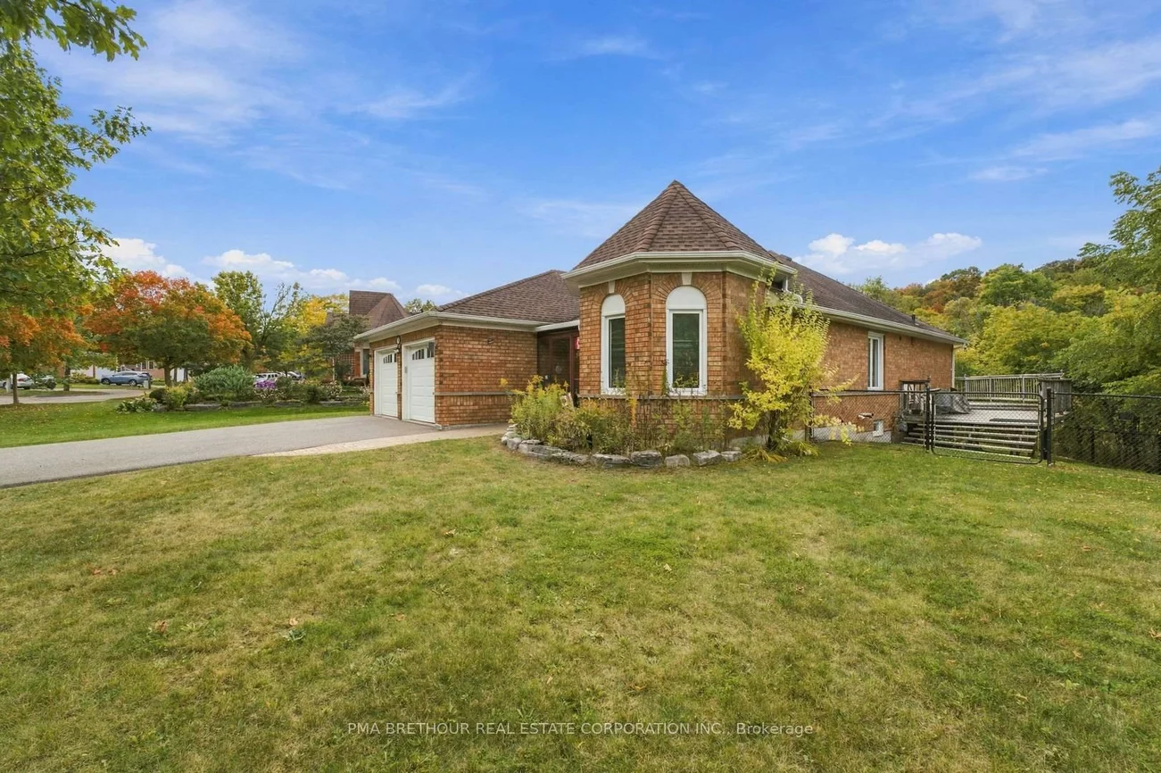 18, Deerglen, Aurora Grove, Aurora