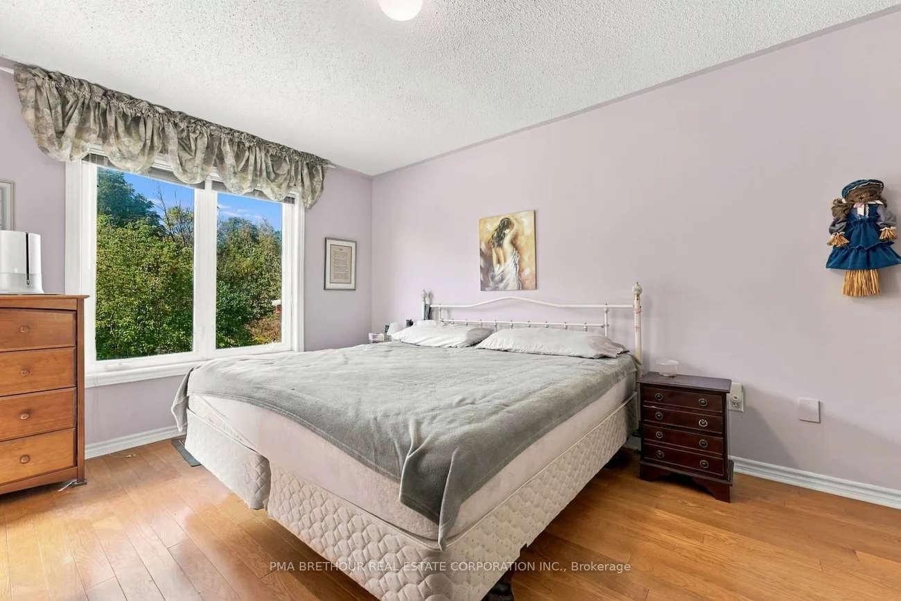 18, Deerglen, Aurora Grove, Aurora
