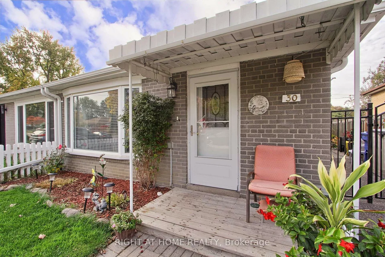 30, Kitimat, Aurora Heights, Aurora