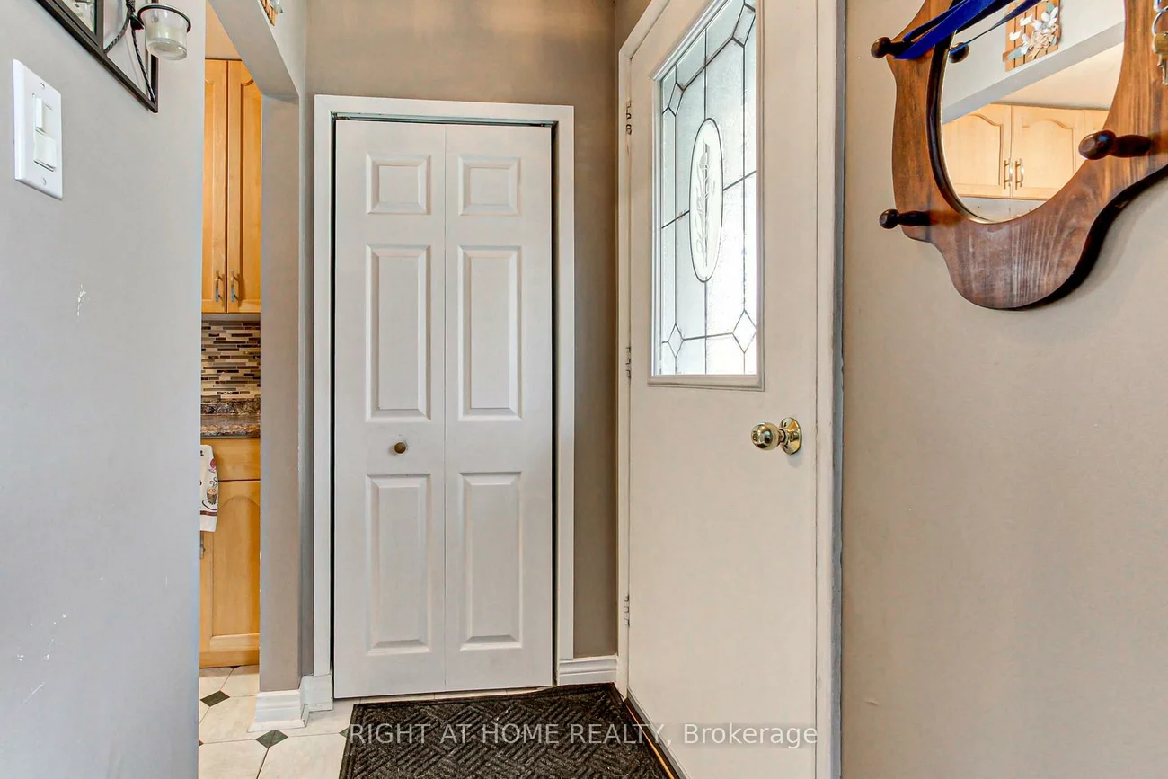 30, Kitimat, Aurora Heights, Aurora