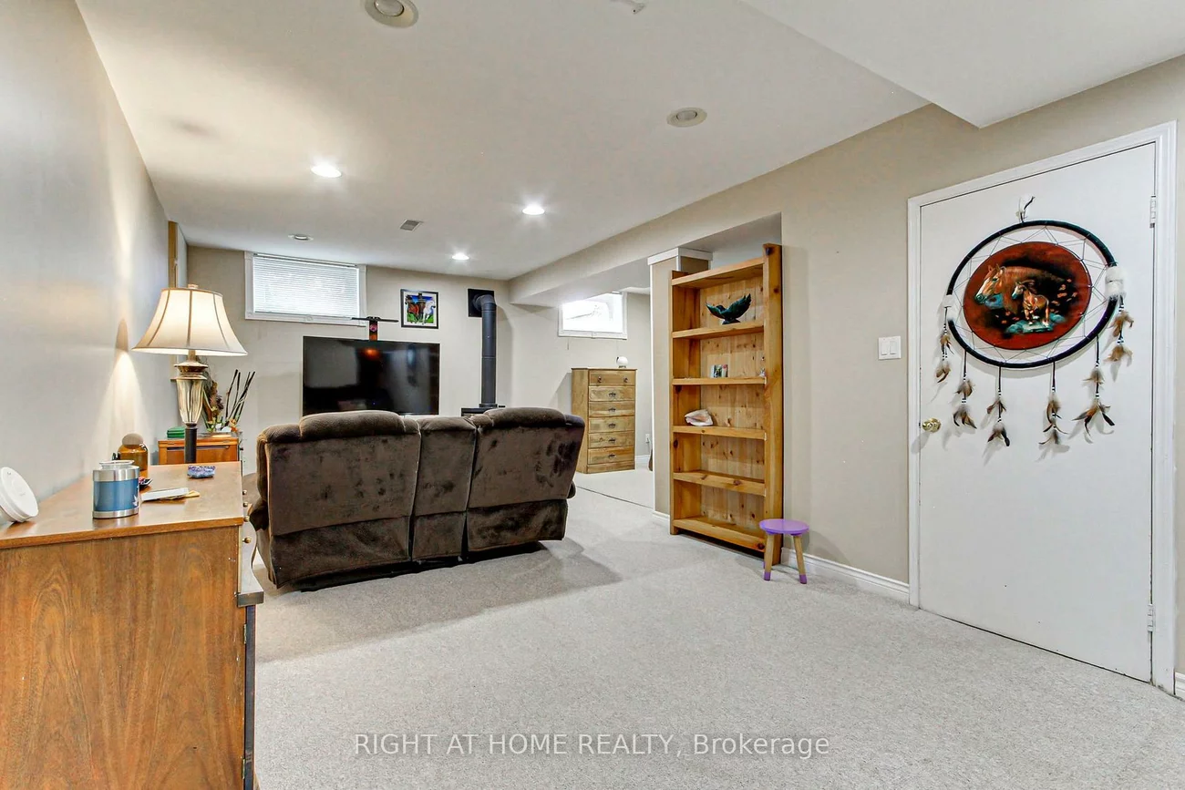30, Kitimat, Aurora Heights, Aurora