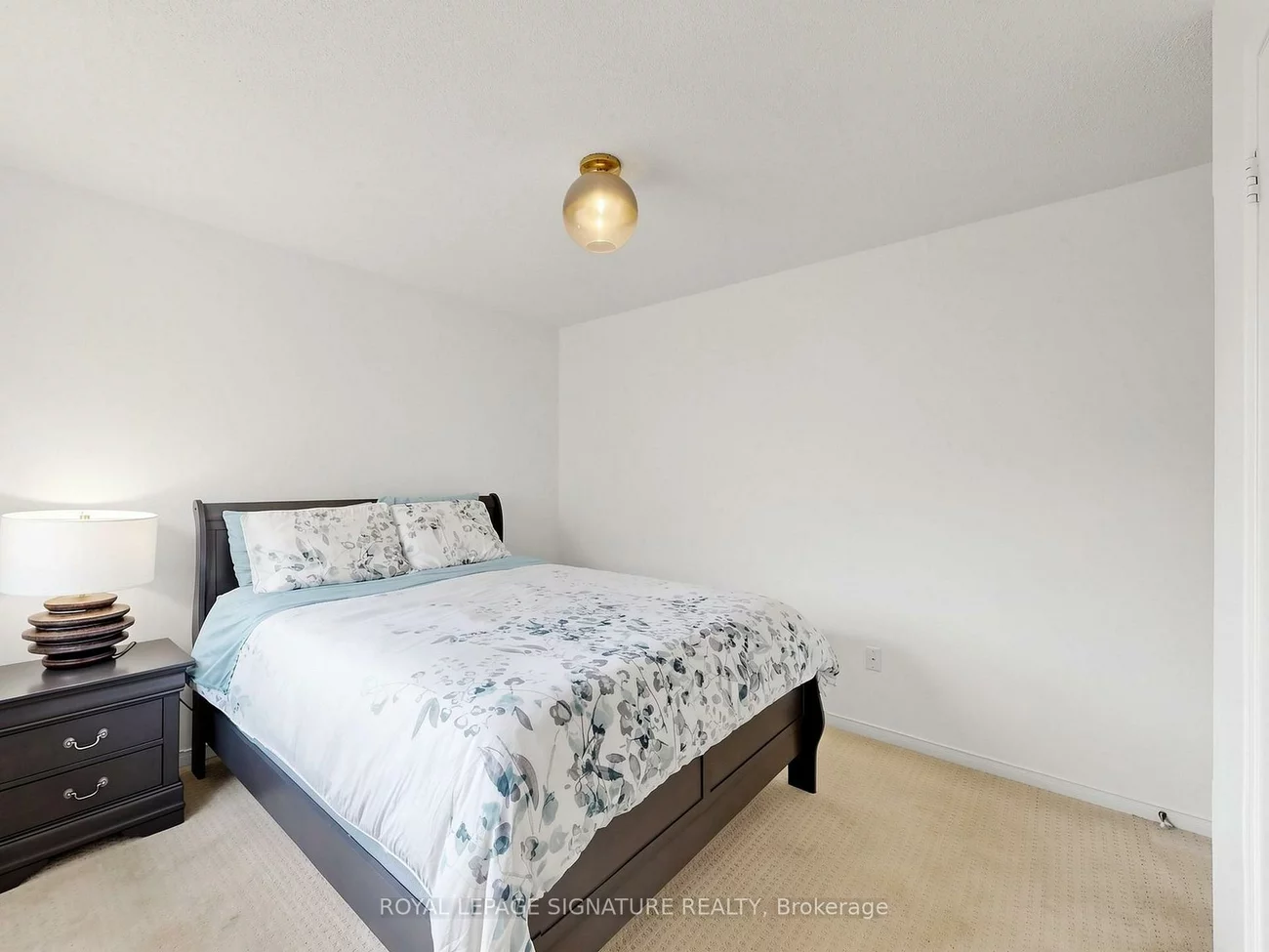 81, Pinnacle, Bayview Wellington, Aurora