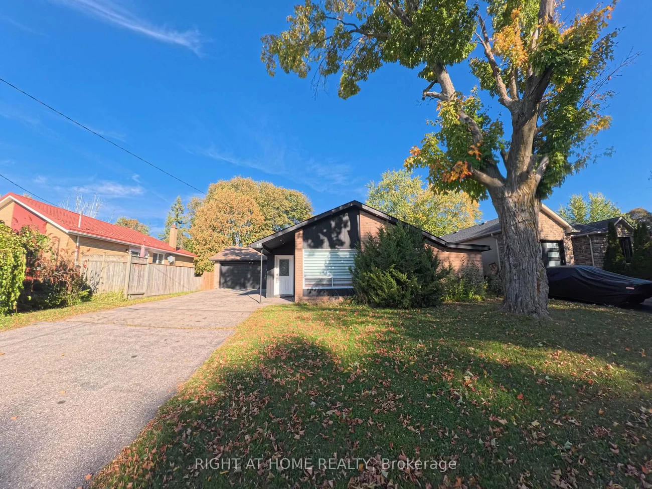 35, Knowles, Aurora Highlands, Aurora