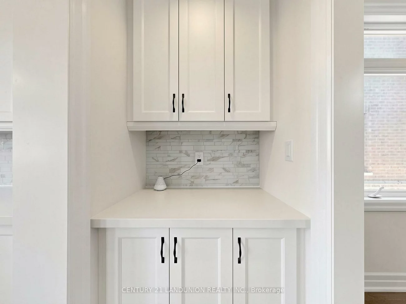 254, Touch Gold, Bayview Southeast, Aurora