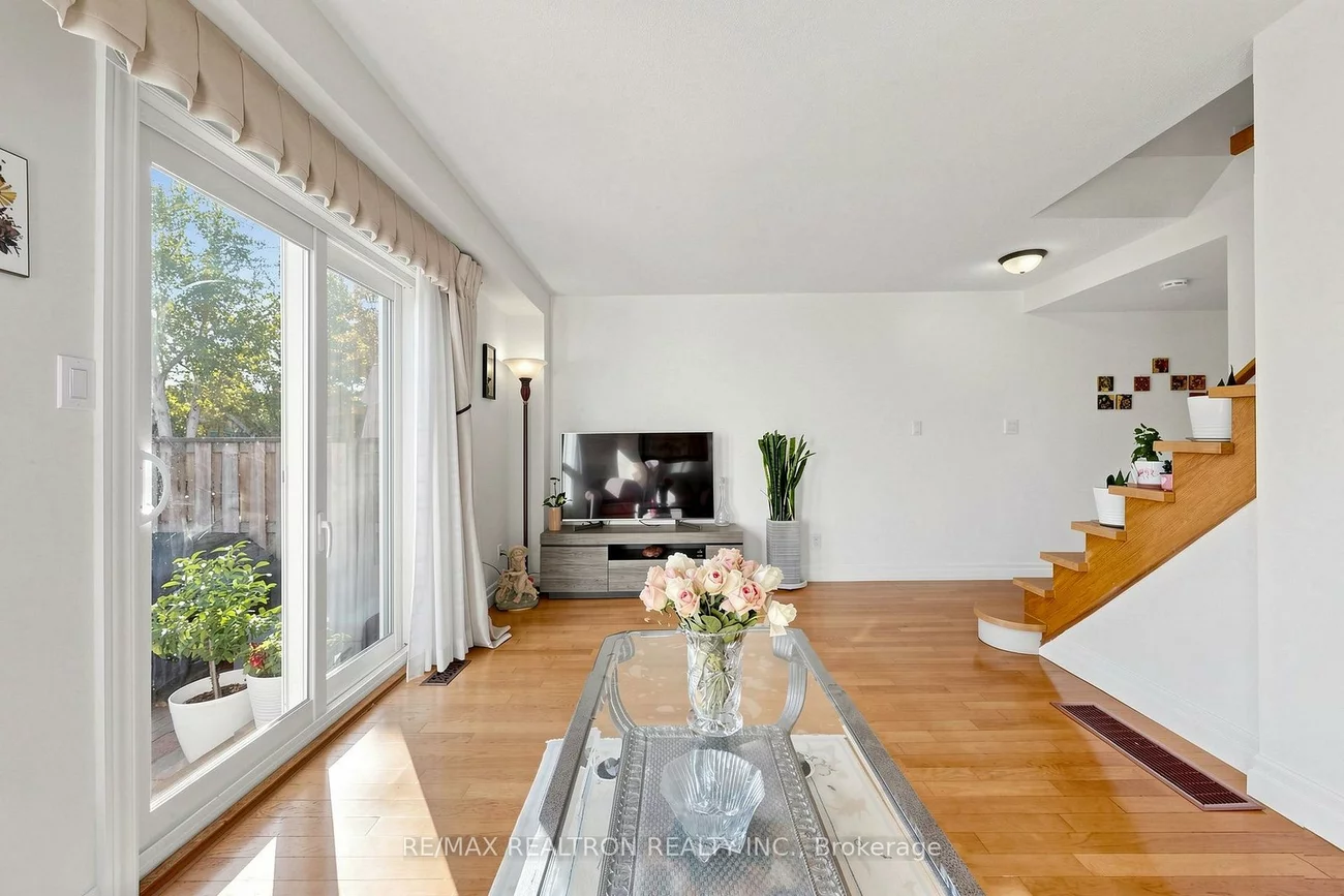 19, Cashel, Aurora Highlands, Aurora