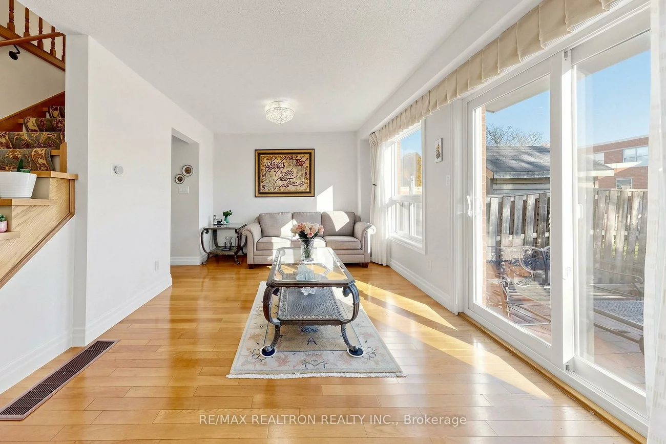 19, Cashel, Aurora Highlands, Aurora