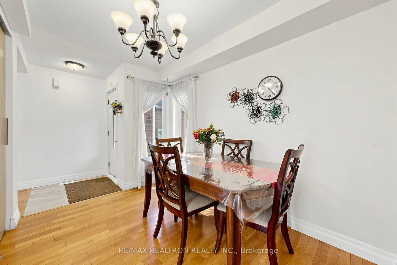 19, Cashel, Aurora Highlands, Aurora