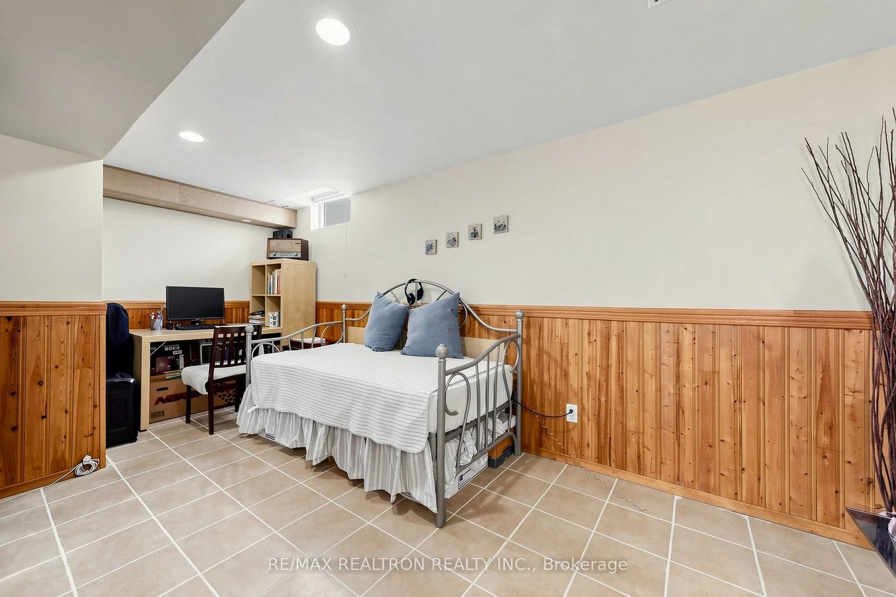 19, Cashel, Aurora Highlands, Aurora