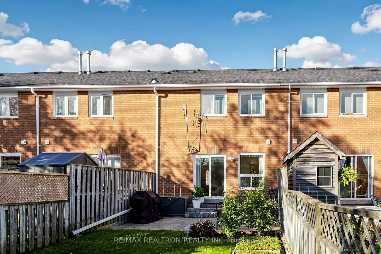 19, Cashel, Aurora Highlands, Aurora