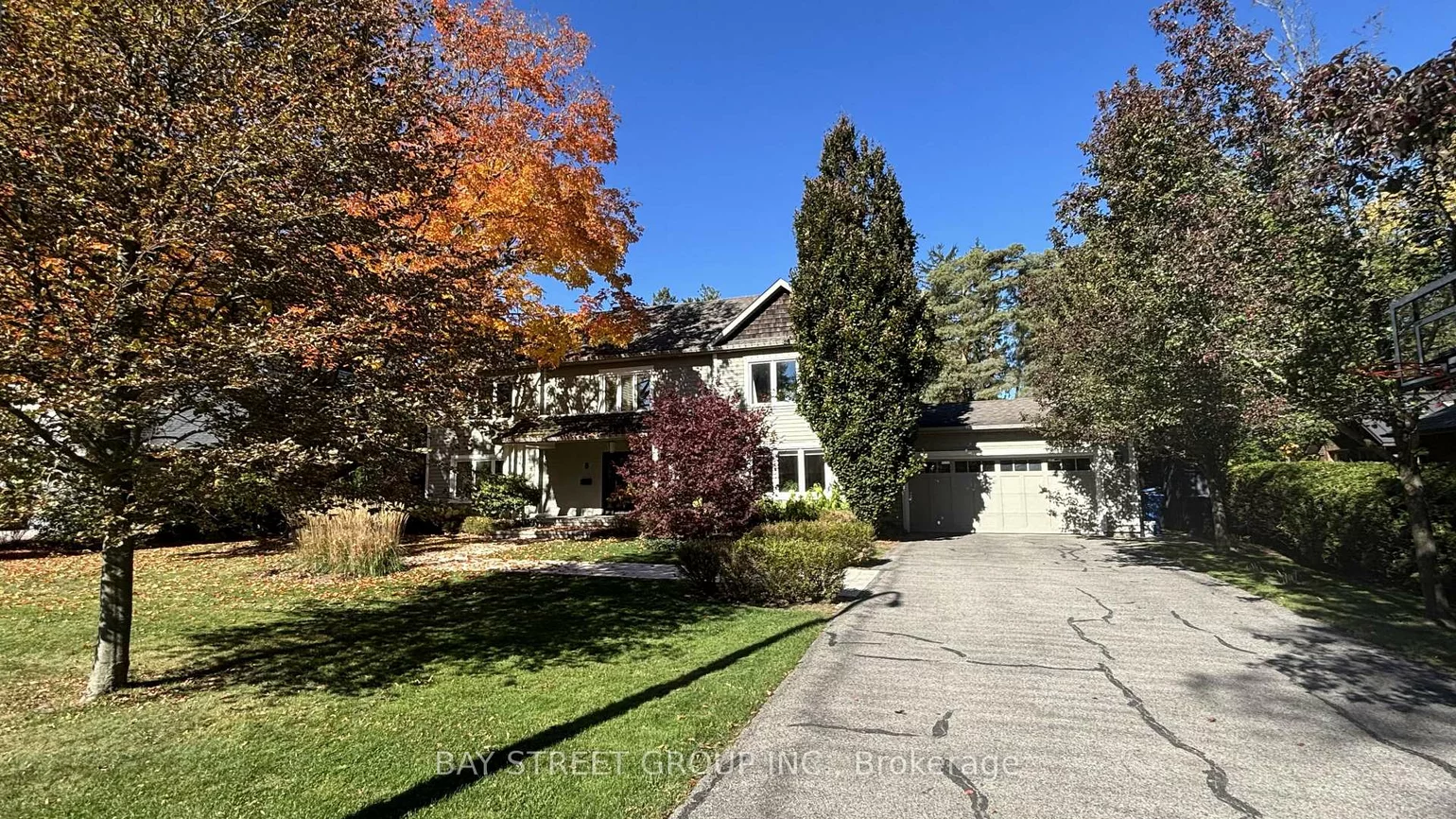 8, Dodie, Aurora Village, Aurora