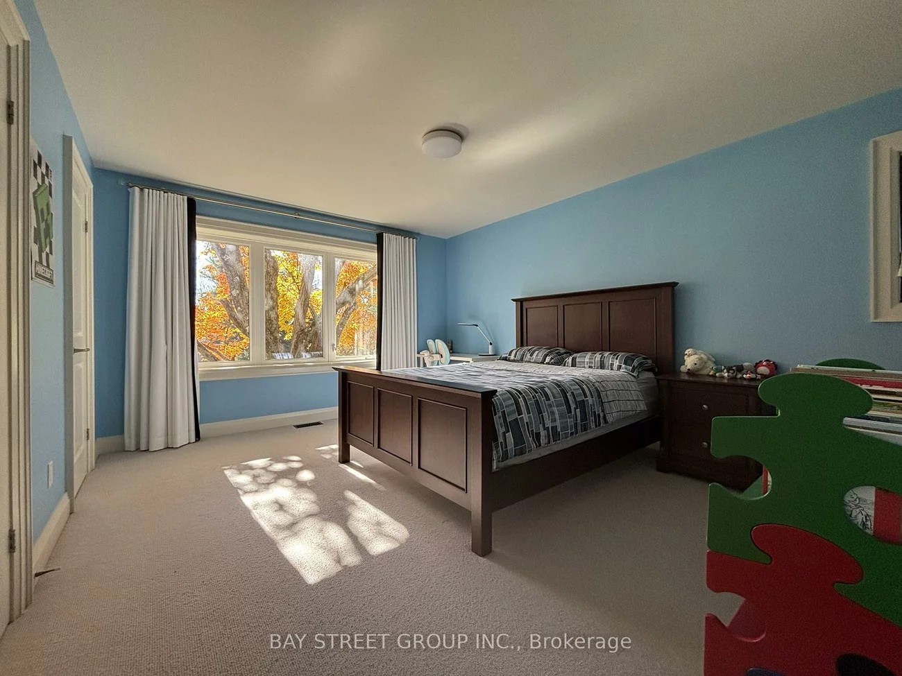8, Dodie, Aurora Village, Aurora