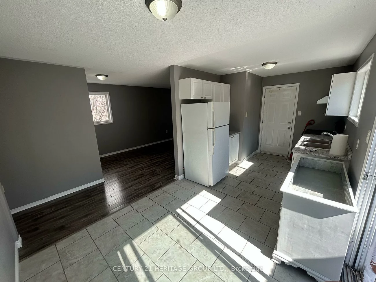 123, Benson, Northwest, Barrie