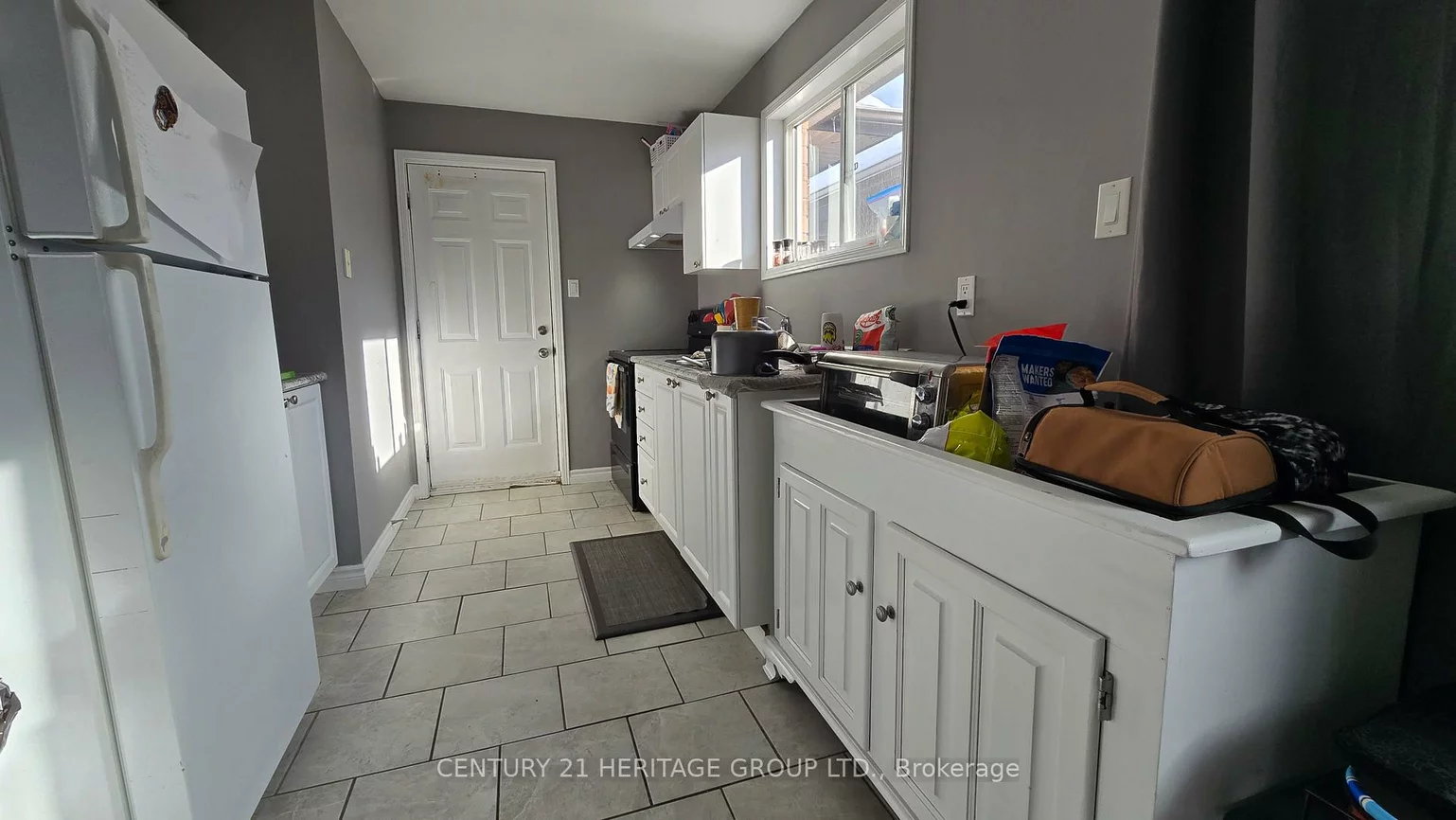 123, Benson, Northwest, Barrie