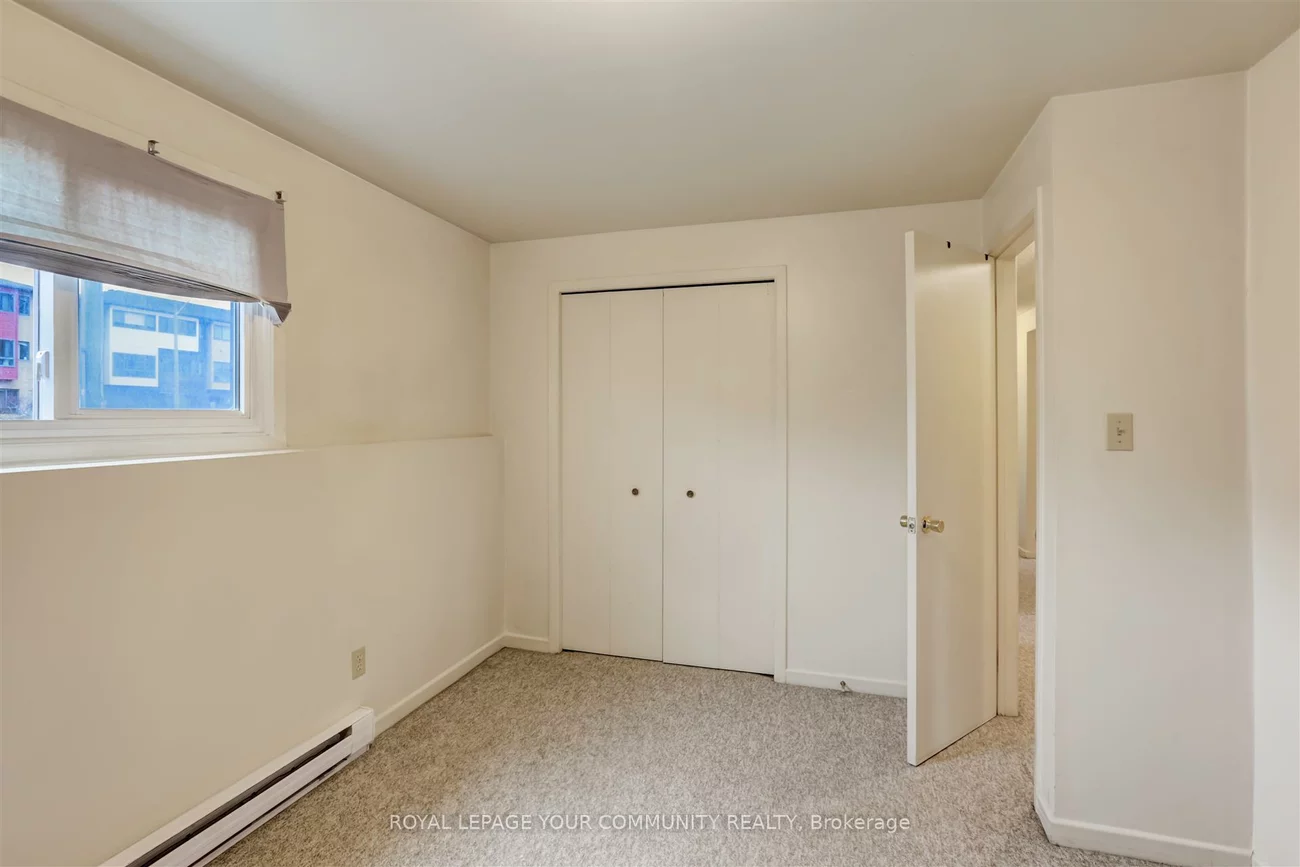 386, Essa Rd Lower Level, Holly, Barrie