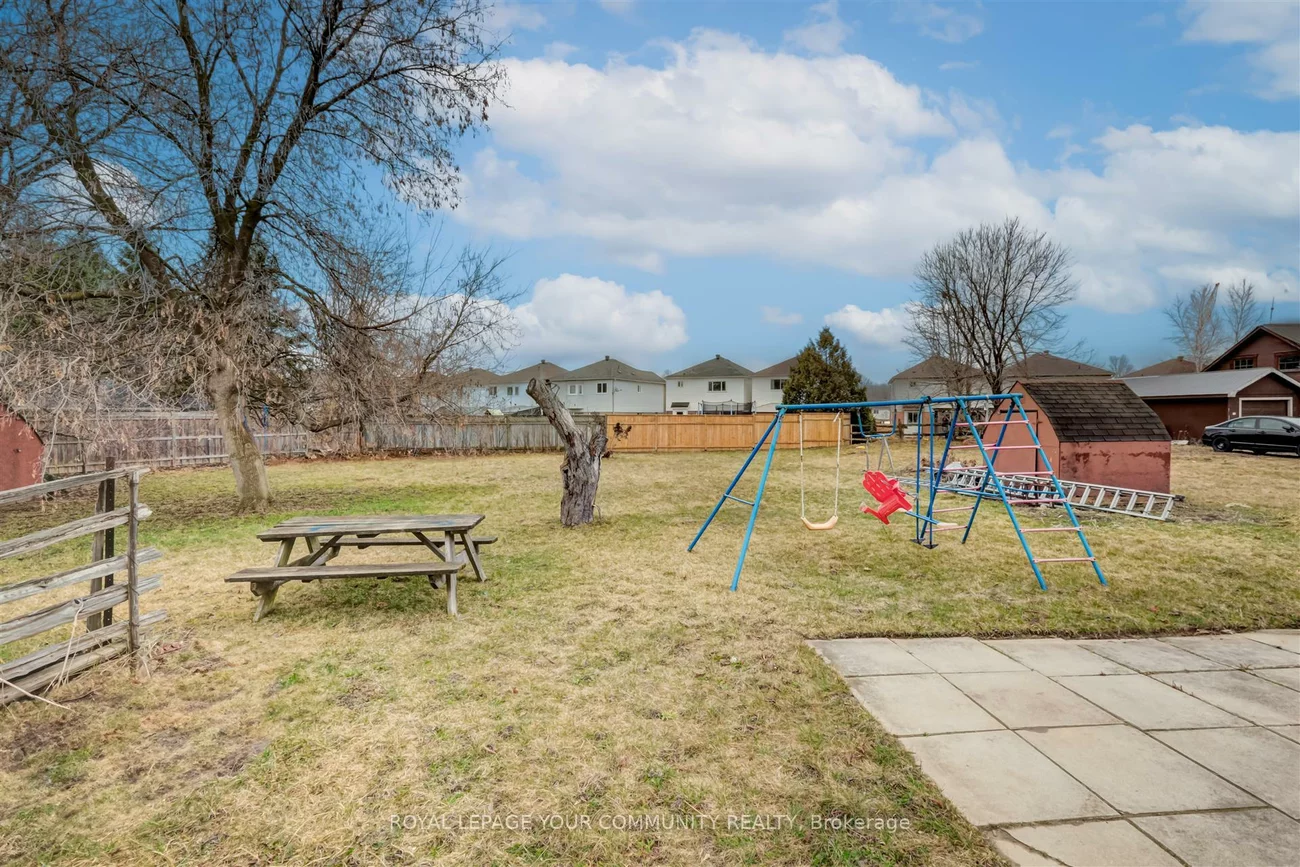 386, Essa Rd Lower Level, Holly, Barrie