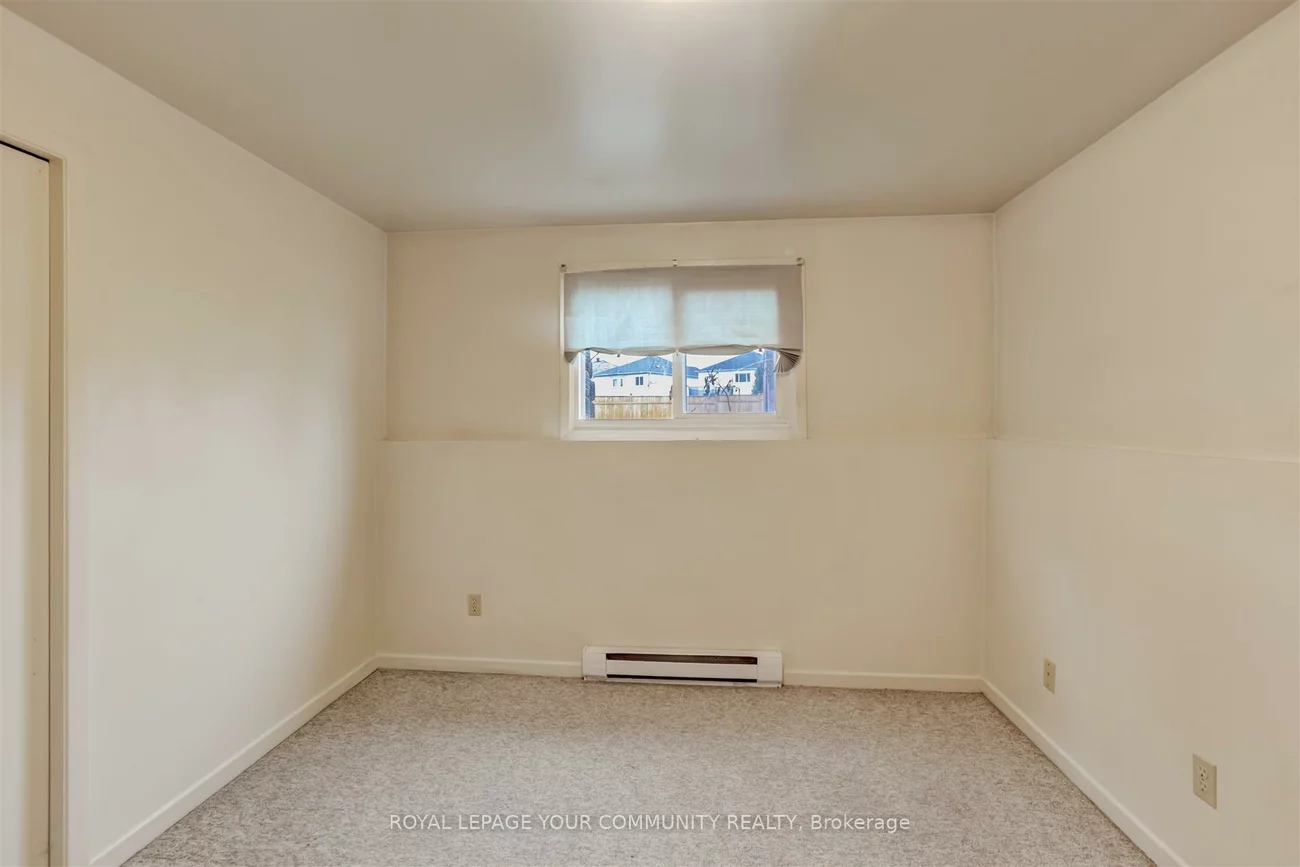 386, Essa Rd Lower Level, Holly, Barrie