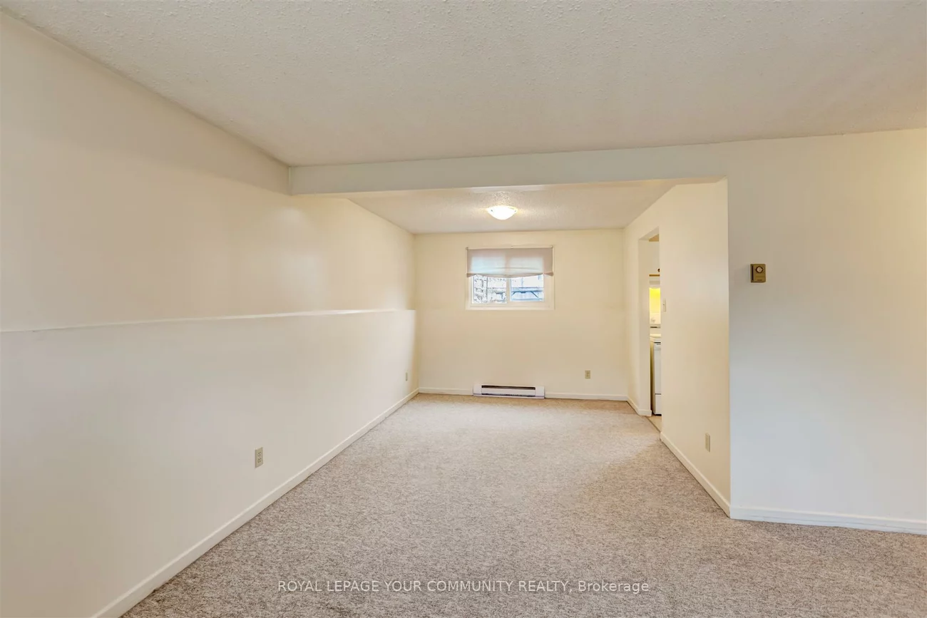 386, Essa Rd Lower Level, Holly, Barrie
