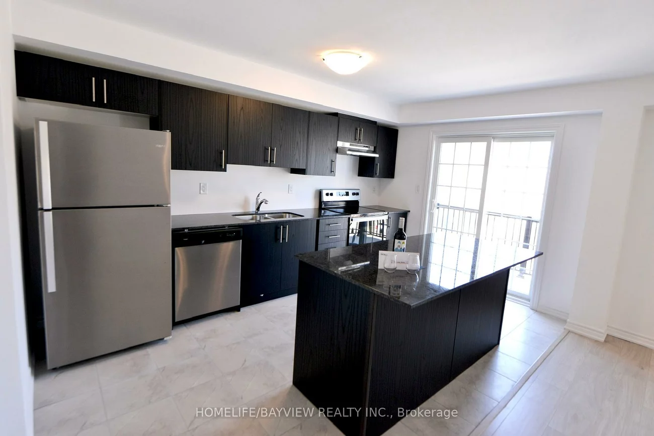 78, Pumpkin Corner, Innis-Shore, Barrie