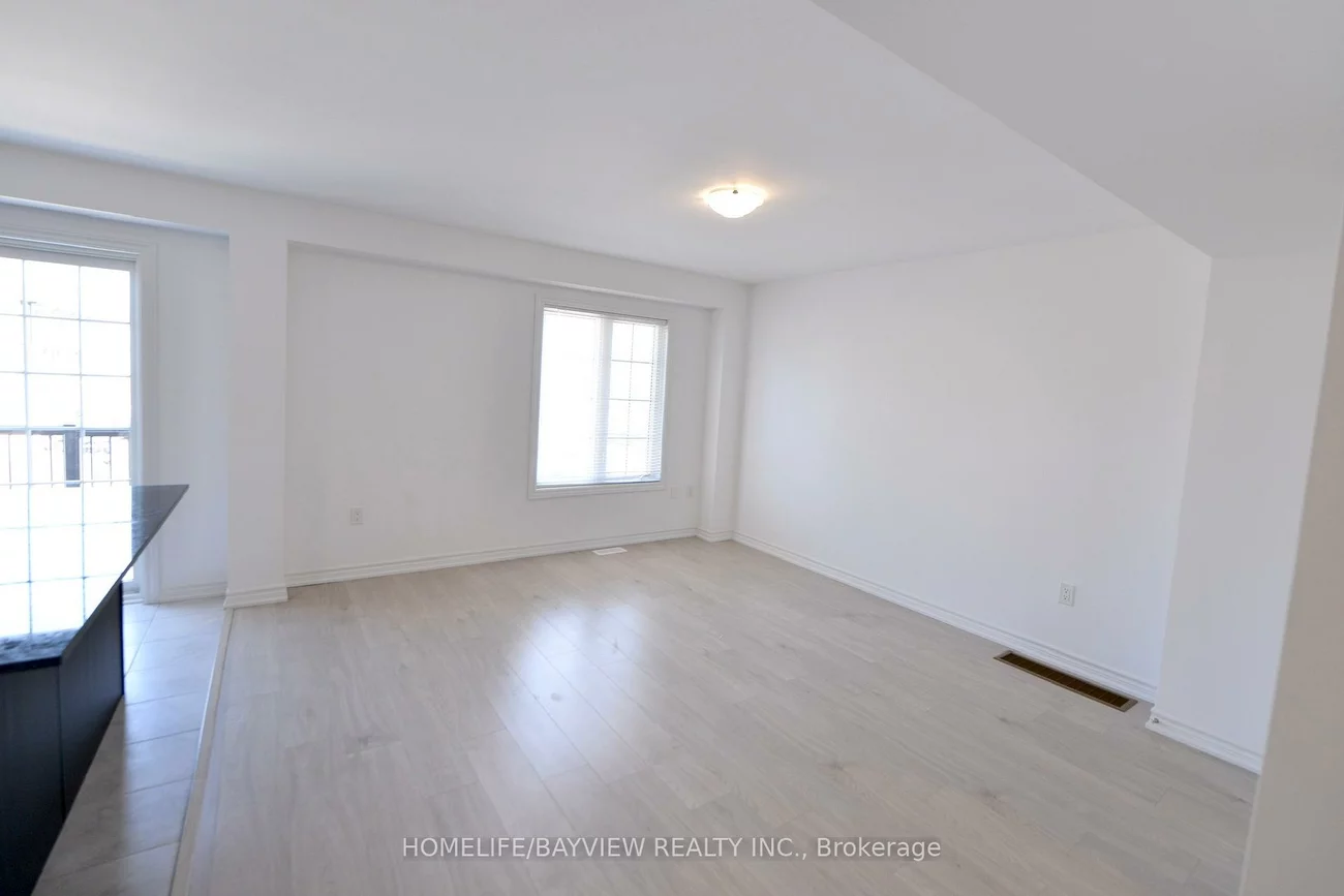 78, Pumpkin Corner, Innis-Shore, Barrie
