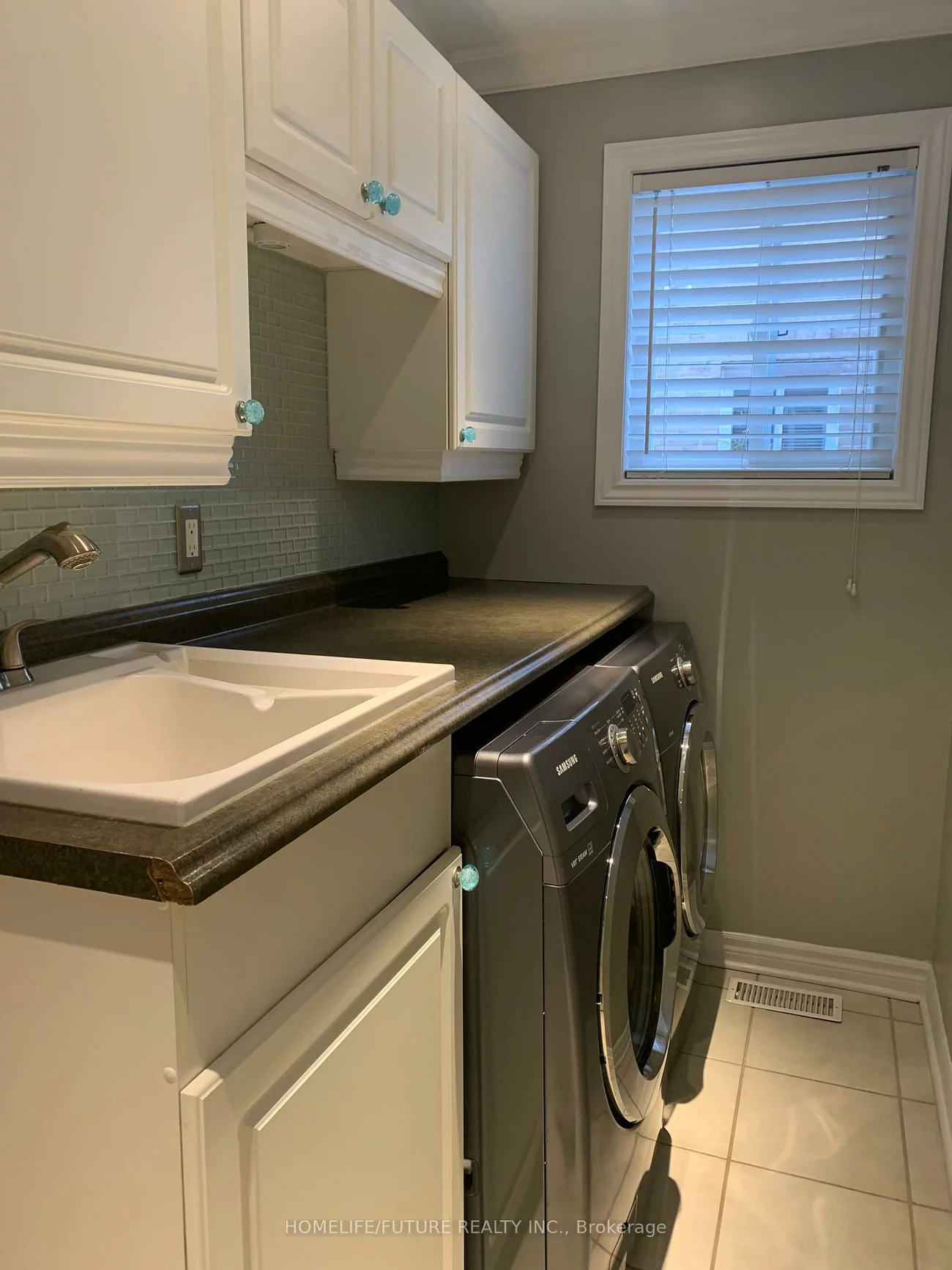 114, Nicholson, Ardagh, Barrie