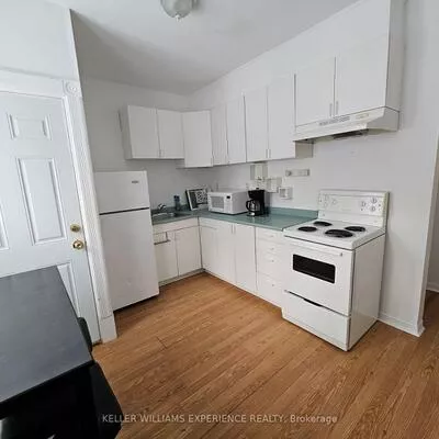 29, Peel, City Centre, Barrie