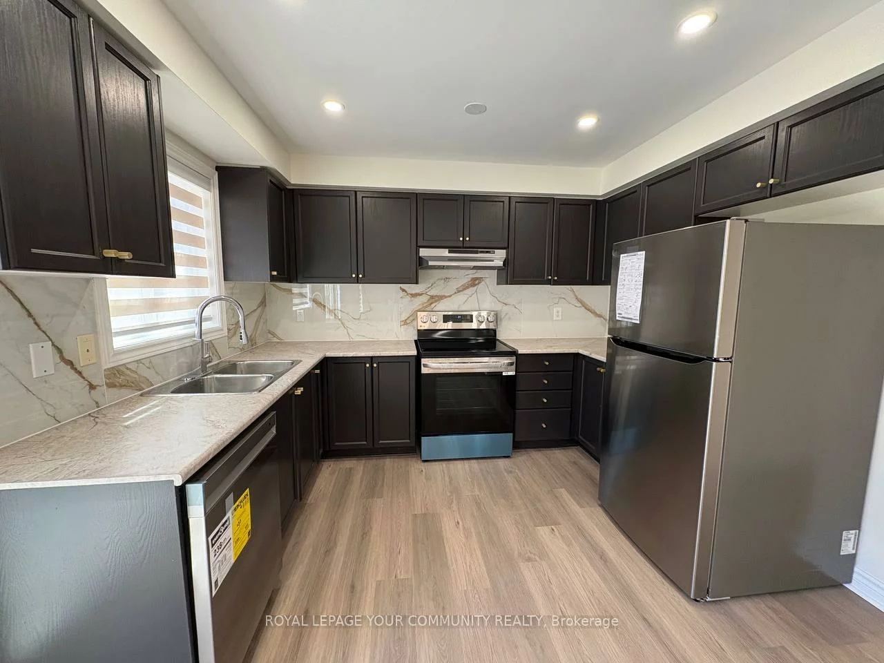 52, Stanley, East Bayfield, Barrie
